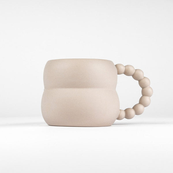 CHUBBY BUBBLE HANDLE MUG - BEIGE