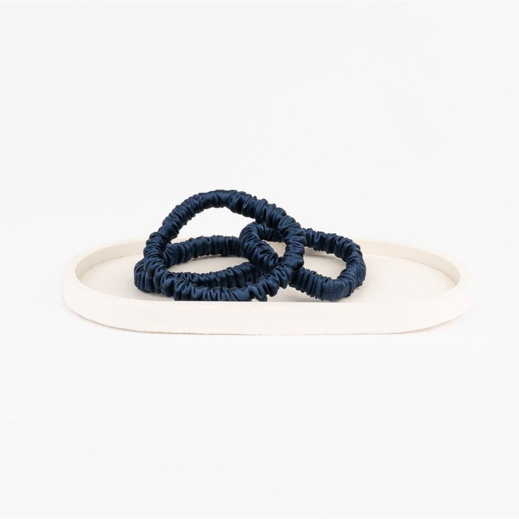 MULBERRY SILK THIN SCRUNCHIE - NAVY