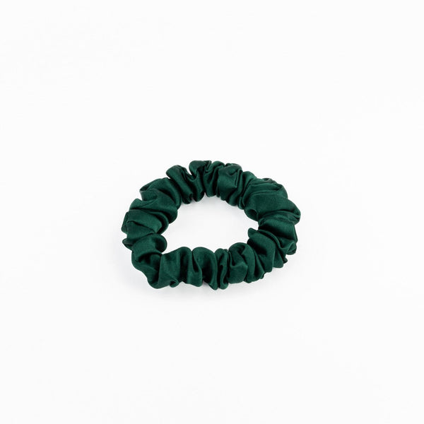 MULBERRY SILK MEDIUM SCRUNCHIE - DARK GREEN