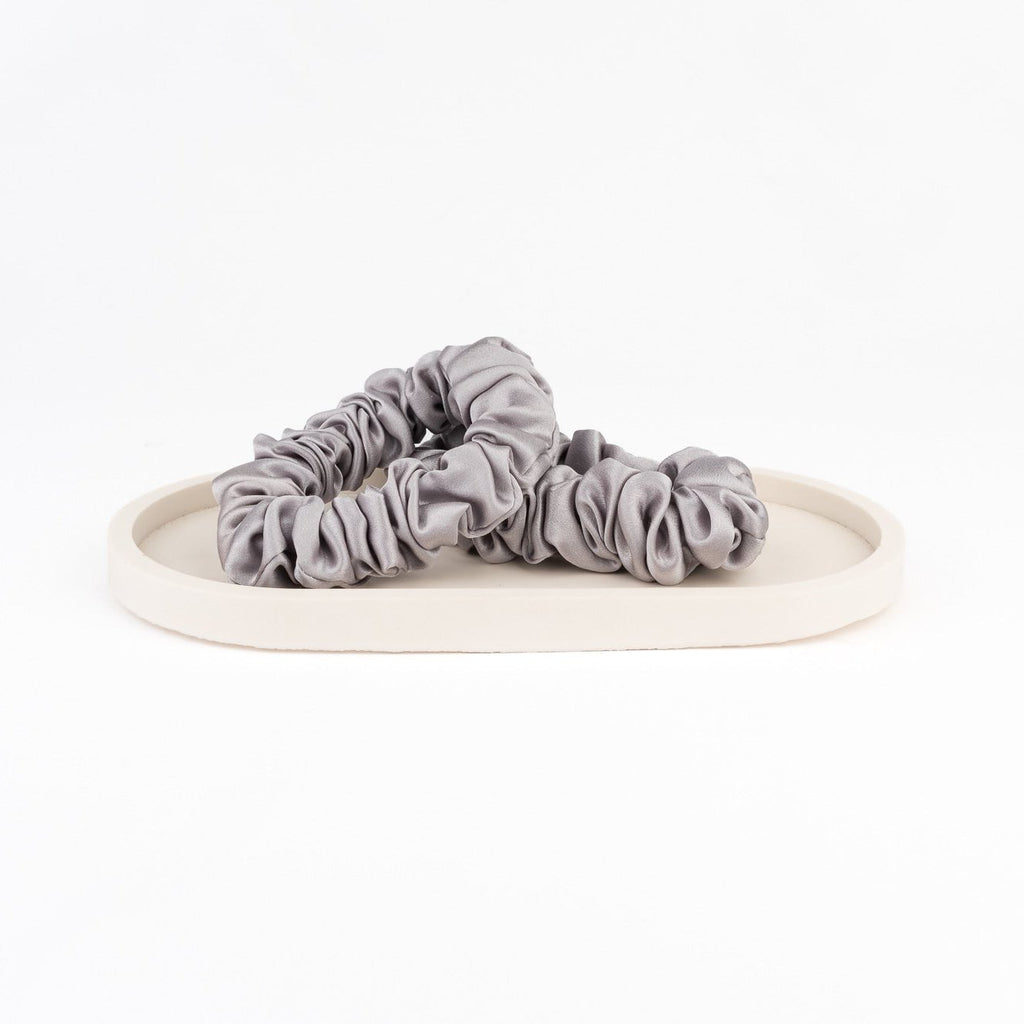 MULBERRY SILK MEDIUM SCRUNCHIE - SILVER