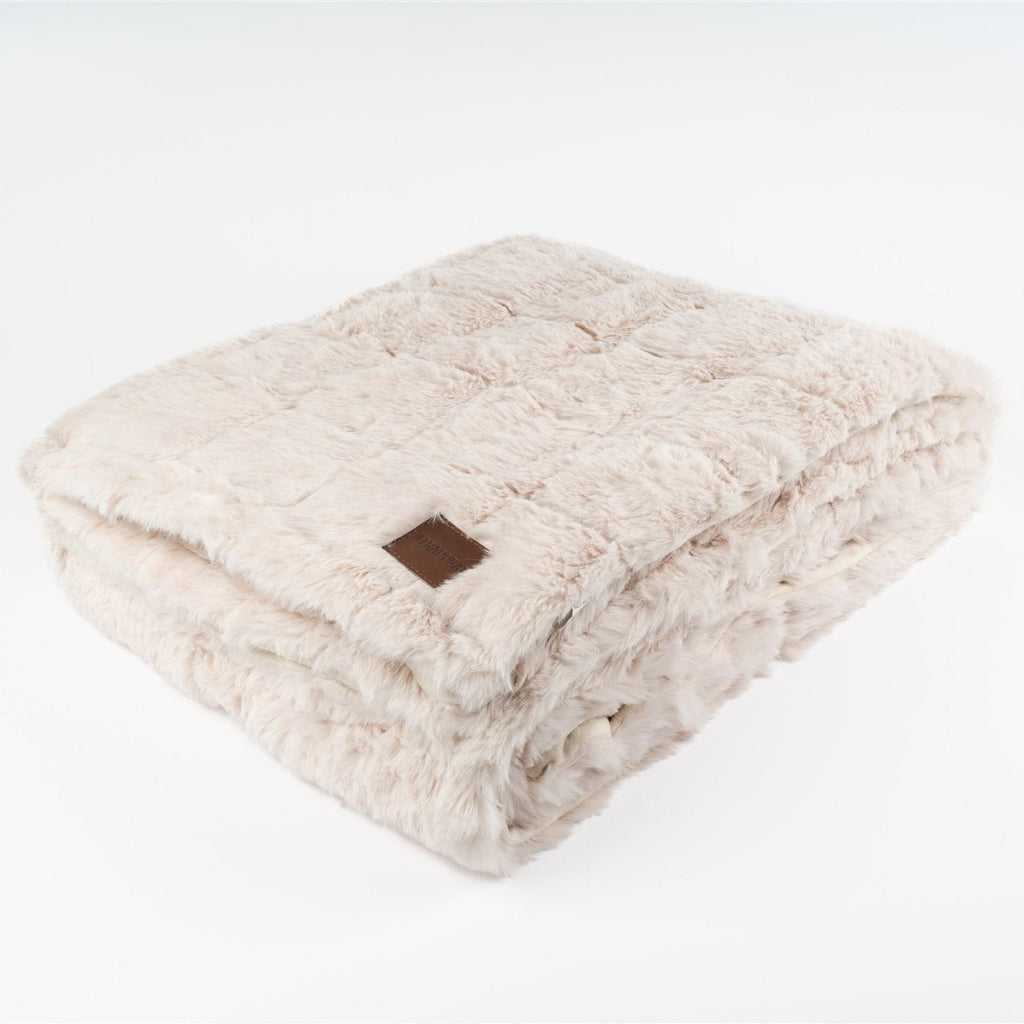 WHITE FAUX FUR THROW BLANKET