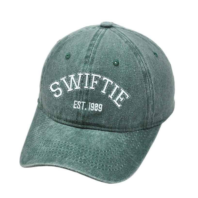 SWIFTIE EMBROIDERED BASEBALL CAP - GREEN